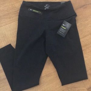 NWT Nike dri fit sculpt Lux leggings